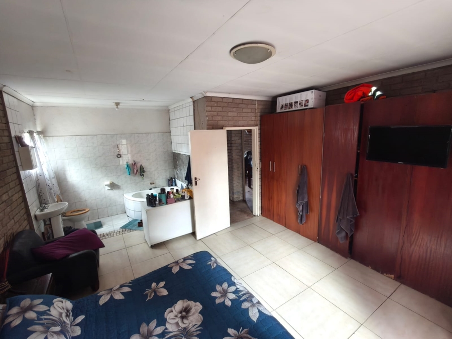 3 Bedroom Property for Sale in Oos Einde North West